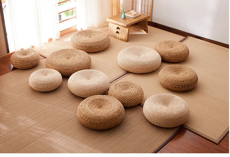 Japanese Style Thicken Futon Meditation Cushion – Natural Straw Woven Tatami Yoga Cushion for Home Decor & Meditation