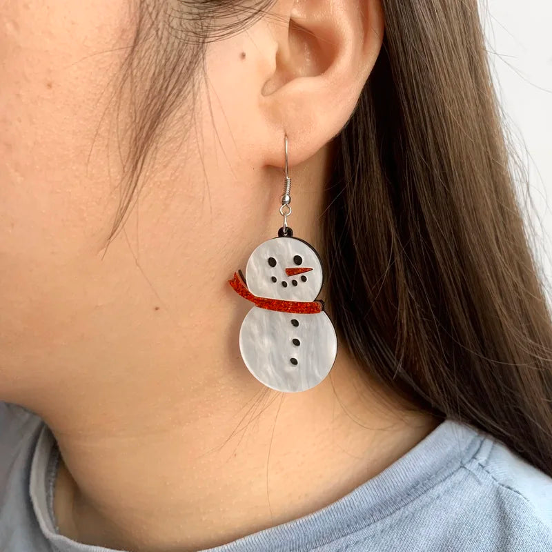 Adorable Snowman & Snowflake Drop Earrings – Festive Acrylic Dangle Earrings for Winter Holiday Style ❄️⛄