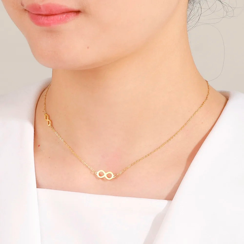 Elegant Double-Layer Geometry Pendant Necklace – Fashion Multilayer Chain Choker for Women’s Trendy Style ✨