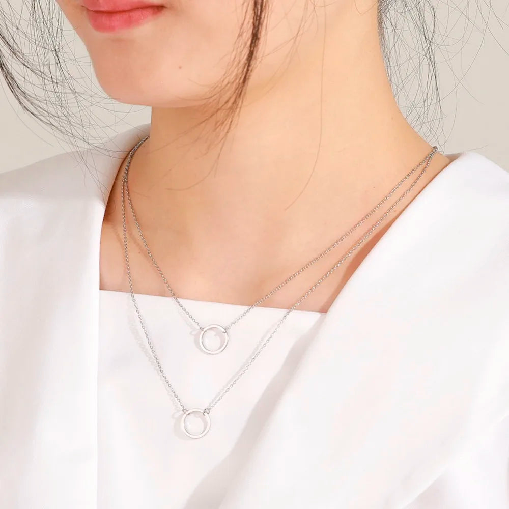 Elegant Double-Layer Geometry Pendant Necklace – Fashion Multilayer Chain Choker for Women’s Trendy Style ✨