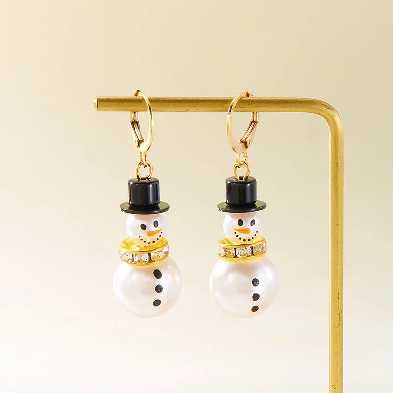 Elegant Snowman & Snowflake Zircon Pearl Earrings – Festive Shimmering Studs for Christmas Parties & Holiday Gifts 🎄❄️