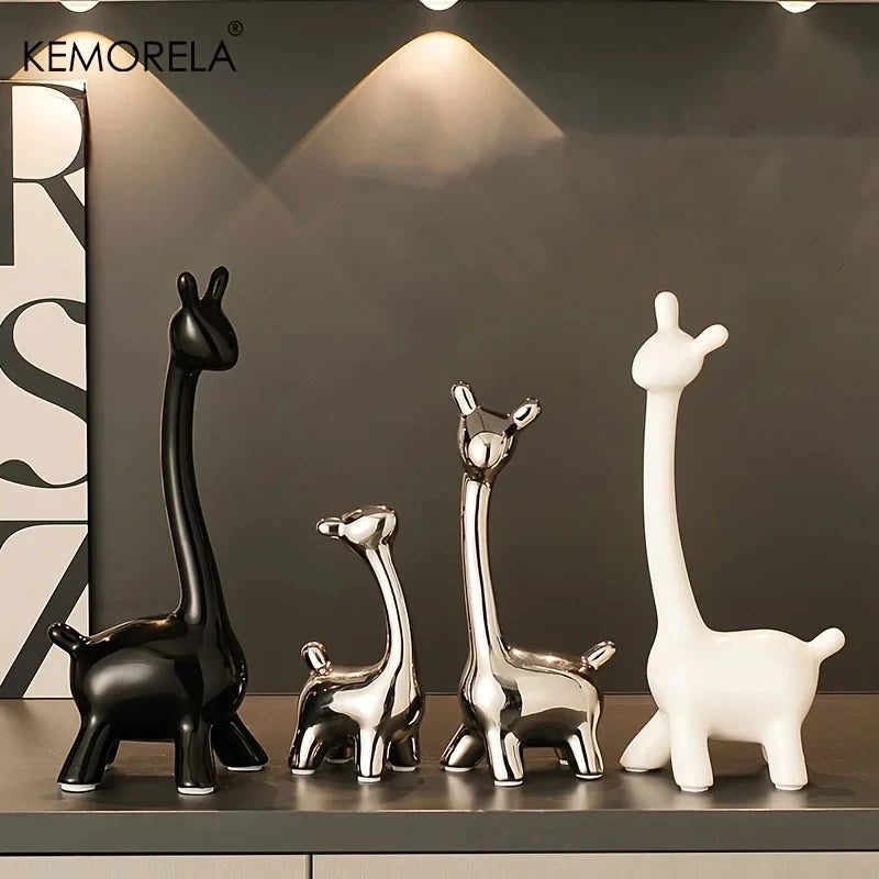 Modern Giraffe Ceramic Statue – Minimalist Animal Sculpture for Stylish Home & Office Decor 🦒✨