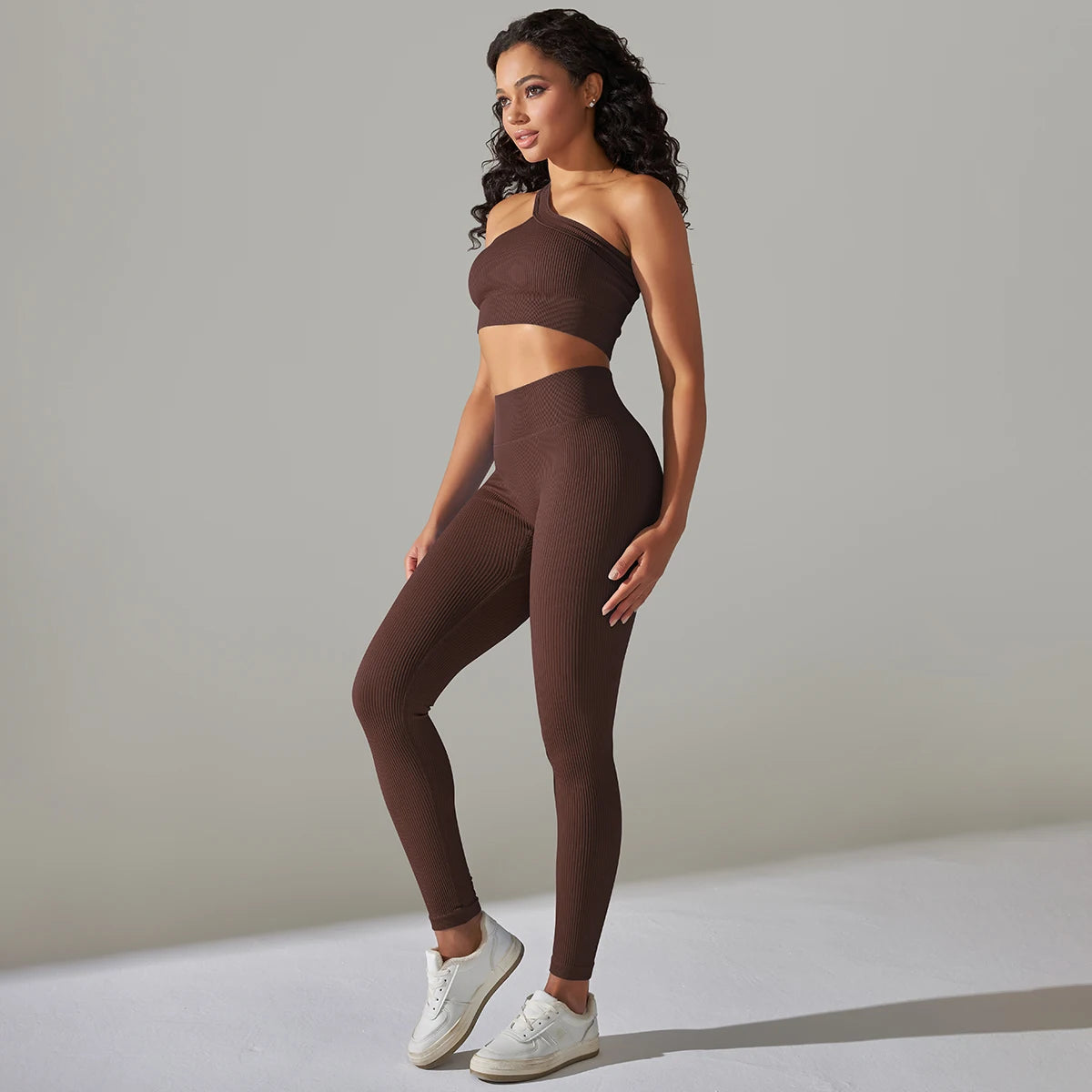 Seamless Yoga Set for Women – Sexy Crop Top, Bra, Leggings & Shorts Workout Outfit for Fitness and Gym