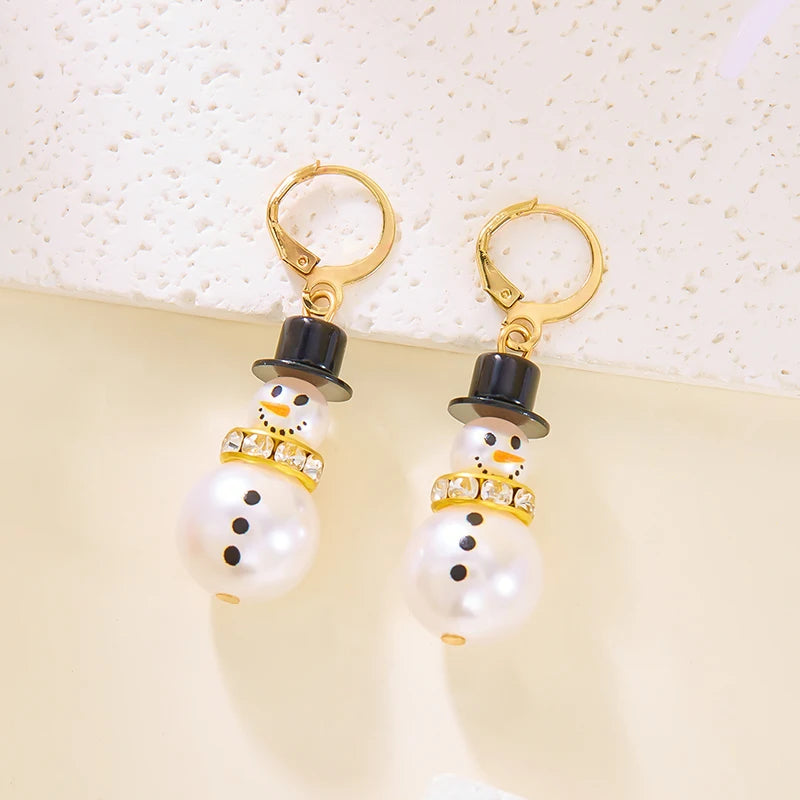 Elegant Snowman & Snowflake Zircon Pearl Earrings – Festive Shimmering Studs for Christmas Parties & Holiday Gifts 🎄❄️