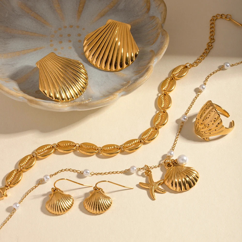 Elegant 18K Gold Plated Ocean Element Jewelry Set – Tarnish-Free Conch & Shell Earrings, Ring & Necklace for Women